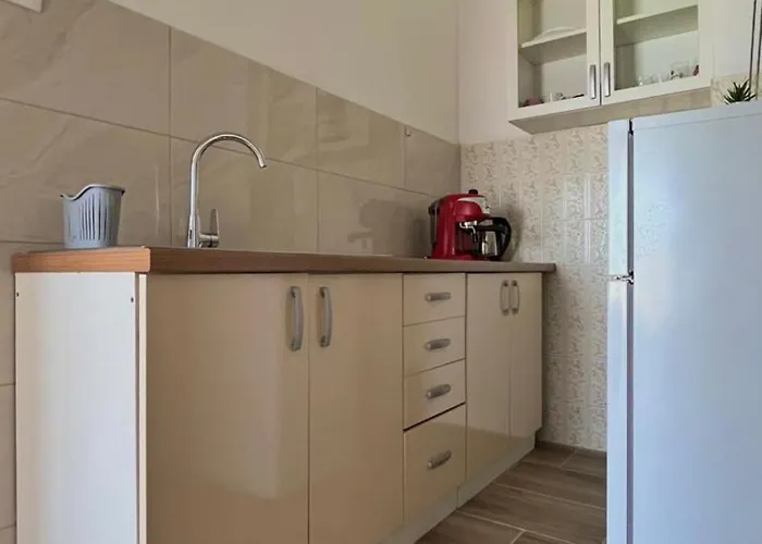 Stone & Sun Retreat With Private Pool Rupalj