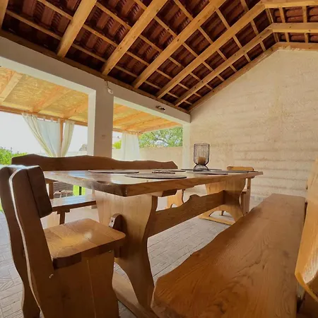 Stone & Sun Retreat With Private Pool * Rupalj