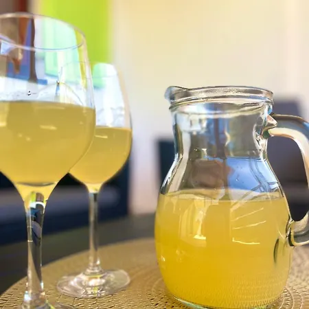 Stone & Sun Retreat With Private Pool 度假居 Rupalj