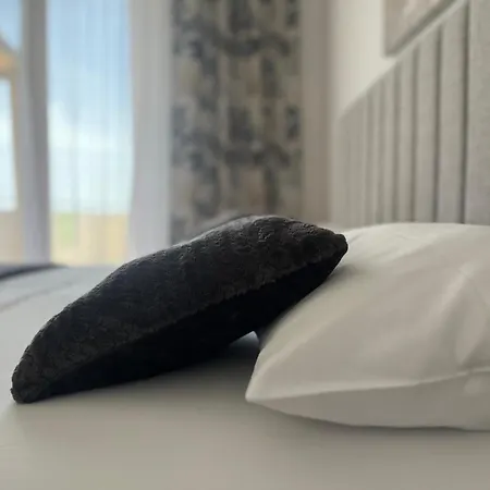 Stone & Sun Retreat With Private Pool * Rupalj