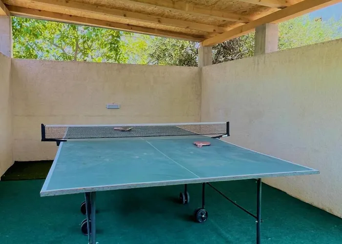 Сasa de vacaciones Stone & Sun Retreat With Private Pool